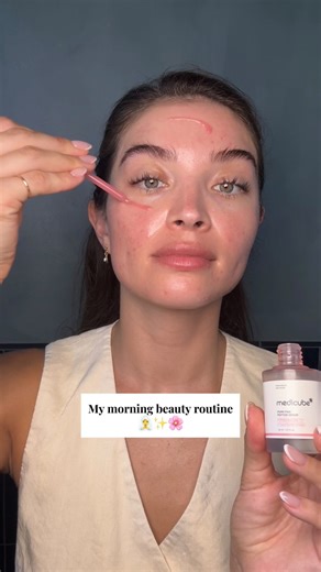 Daniela Lopez Osorio on Instagram: "Morning routine that never fails✨ @innisfreeusa @hydrinity_skincare @omniluxled @laneige_us @medicube_global_official @clarinsusa @dieuxskin"
