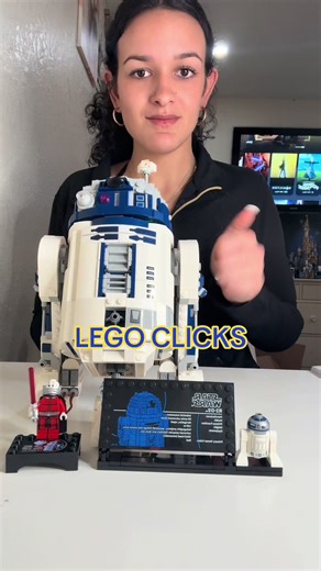 Build Your Own R2-D2 LEGO Set
