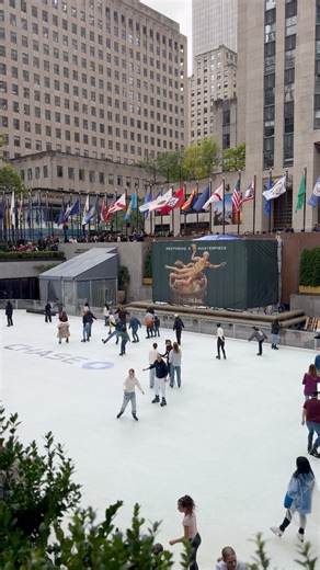 5.1K views · 422 reactions | Walking in New York City , The Rockefeller Center  | New York City 4k | Facebook