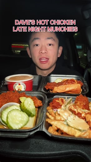 Discover Dave's Hot Chicken: Best Menu Highlights