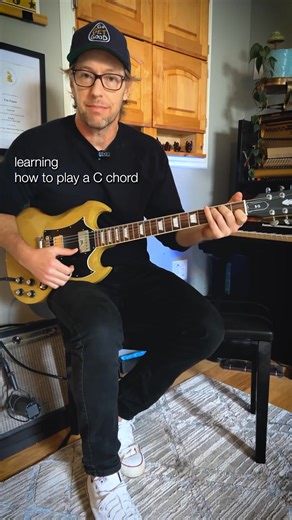 27K views · 410 reactions | Make Your Guitar Sound HUGE  #guitarlessons #guitartricks #reelsviral | Guitar•Friend•Tim | Facebook