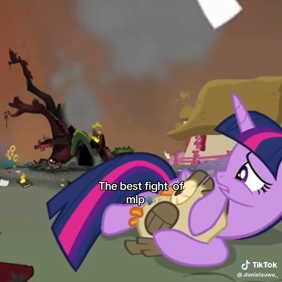 Twilight's House Battle - Best MLP Fight Scene