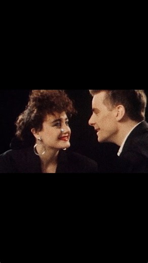 A year on from releasing ‘Late '88’ and we're still so happy with how much it's connected with you all. Thanks to everyone who's listened, shared it, or sung along at one of our gigs. 💙 🎶 We did it all, Late Eighty Eight 🎶 | Deacon Blue