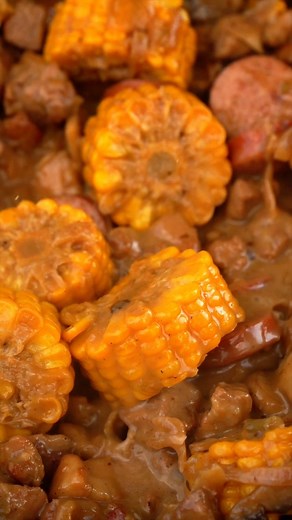 Calixto Serna - Mexico cooking club | Esta es la combinación entre la discada mexicana🇲🇽 y la comida al disco argentina 🇦🇷 Fuimos un rato a un rancho a nadar, nada mejor que una... | Instagram