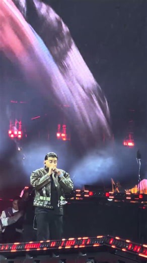 #viralvideo #concert #concertmusic #live #karanaujla #concertsongs #karanaujlastatus #music #songs