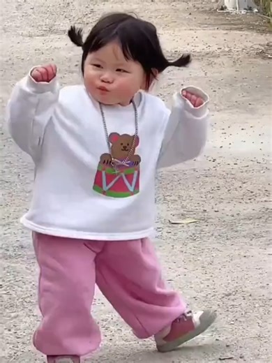 ❤️❤️❤️We are a POGO company and hiring Filipino (only) to come to work with us in Thailand as HR Staff❤️❤️❤️ 💋💋💋1. Location: K K Park Compound, right next to Measot, Thailand💋💋💋 🙈🙈🙈2. Salary: 35k Peso per month   30k Peso for each successful applicant (no limit)   bonus from Boss for your good performance. For example, you hire 3 people in a month » your salary will be 35   (3x30) = 125k Peso🙈🙈🙈 😁😁😁3. Additional Benefits: Accommodation, Filipino food, toiletry, linen, basic needs.