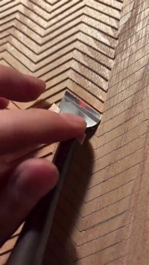Amazing Woodworking Skills Creating A Perfect Chevron Pattern