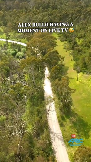 SS13 done in the books! Alex Rullo has a a bit of a moment as he finishes the stage in third behind Hayden Paddon and Lewis Bates 😅 View the full results via the Subaru Results Hub (link in bio) OR watch the Power Stage live and free at 2:19pm ACDT 💻 | ARC - Australian Rally Championship