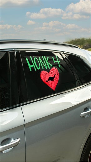 TBH we need one car horn that means “Sorry to interrupt your deep thoughts, fam, but the light is green” and one that means “Oops, my bad!” 💚🦕 | Sinclair Oil