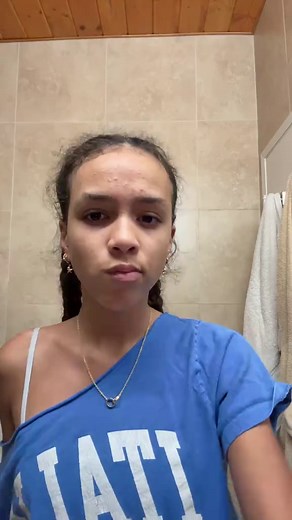 Deja Clark: Confessions of a Normal Girl with Dull Skin