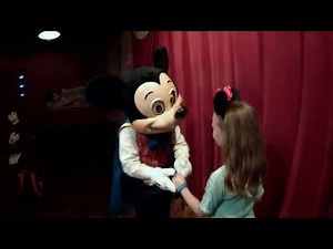 Mickey Mouse Magic Trick Meet and Greet -Town Hall -Magic Kingdom