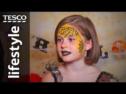 Halloween face-painting: Spider's web | Tesco