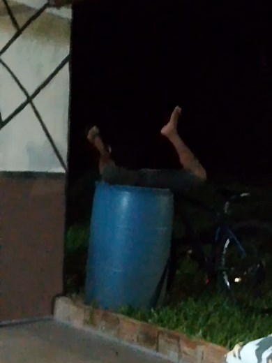 Meme Chaves: Te Agarro pela Cabeça com Comédia!