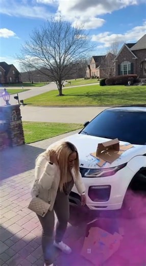 calm grab, sudden paint explosion (Caught on Ring Camera) 😲😂