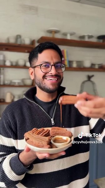 Churros with Coffee Glaze: A Cozy Recipe