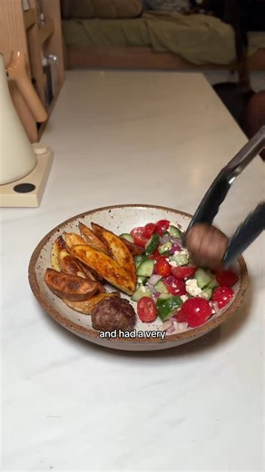 van life…..the ultimate relationship test💭💕 #vanliving #vanlife | Daily Van Life