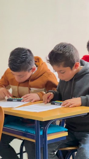 Encouraging Mental Math: Watch as kids challenge each other's quick calculations while embracing a message about surrounding yourself with winners. 🏆 #mentalmath #positivevibes #winningmentality | SMART Kids