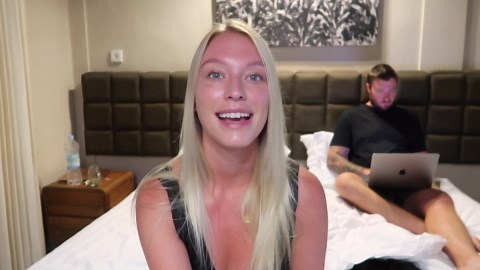 Discovering Street Food in Bali: Local Dishes and Atmosphere at Ubud Night Markets