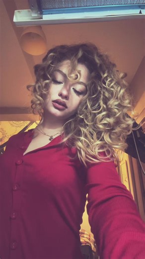 Overthinkerbell (@teresa.but.tesa)’s videos with original sound - xiangel