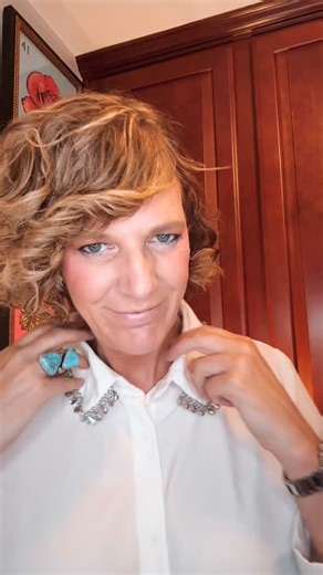 How to wear a hat depends on your face shape and how you wear your hair. There IS a hat out there for EVERYONE, promise! What are your thoughts on wearing a hat? #christinenelson_stylecoach #hat #hats #hatsofinstagram #hatstyle #styling #howtowear | Christine Nelson, Style Coach