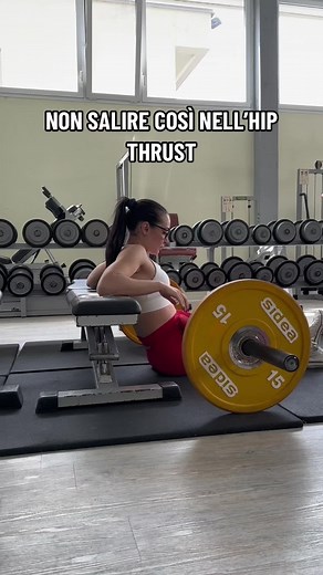 Guida al Hip Thrust: Esecuzione Corretta e Consigli