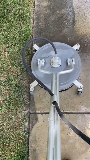 Satisfying Driveway Cleaning Transformation 😲 #PressureWashing