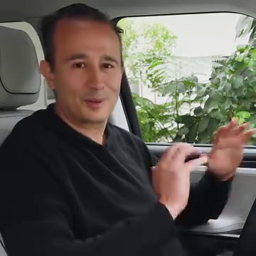 In our latest software update: ⚡Charging scores for fast-charging sites ⚡In-app messaging with the service center during appointments ⚡Rear display improvements ⚡Navigation feedback Read more: rivn.co/ota11 | Rivian