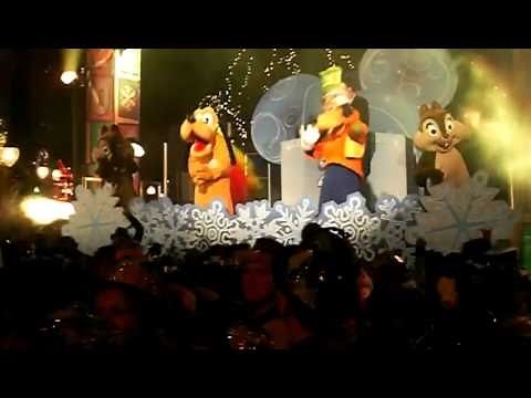 New Years Eve 2011 Countdown at Disneyland and Fireworks.