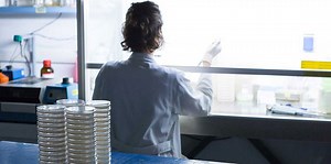 USP 800 Compliance for Compounding Pharmacies & Laboratories