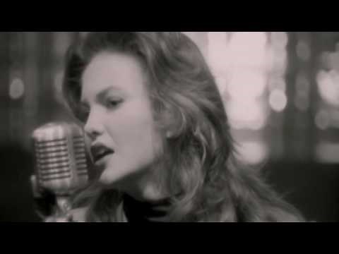 Clip Sorcerer Ruas de Fogo