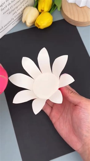 26K views · 96 reactions | Step-by-Step Paper Cup Flowers Lantern #papercuplantern #flowerlantern #diylantern #papercraftfun #creativecrafts #kidscrafts #recycledcraft #lanterndecor #craftforkids #diyartproject | paper craft | Facebook