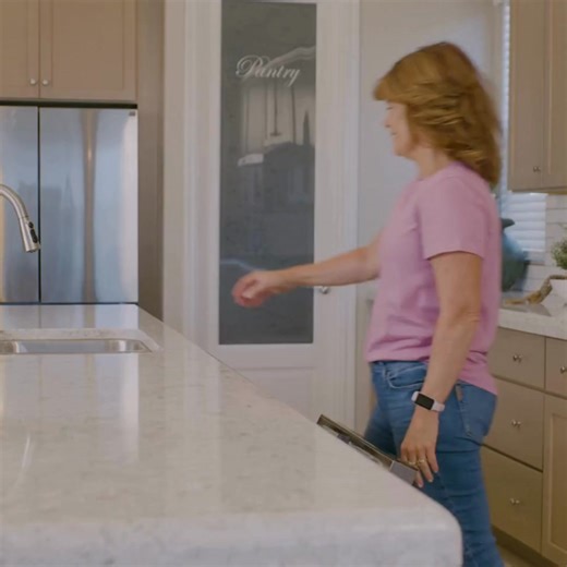 Your rate plan includes super off-peak hours if you’re on Time-of-Use 4pm-7pm Weekdays, Time-of-Use 4pm-7pm Weekdays with Demand Charge, or EV Overnight Charging 11pm-5am Weekdays. Now through your April bill, save money by doing laundry and running your dishwasher and pool pump between 10am and 3pm on weekdays. These are the lowest-cost hours to use energy. Learn more at aps.com/plans. | Arizona Public Service - APS