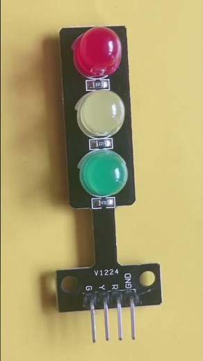 Modul Lampu Lalu Lintas Mini — Belajar Kontrol LED dengan ESP32!