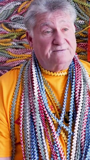 World Record: Longest Gum Wrapper Chain by Gary Duschl