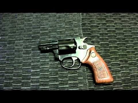 Taurus Model 85 Review - 5 Shot Man-Stopper!