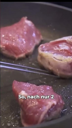 Pfifferlinge in Sahne-Soße 🍄 Das Rezept, das jeden Bissen Toast magisch macht! 🥪