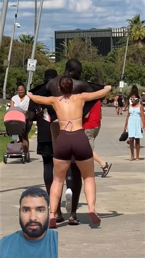 Introducing the "VitaWear SmartBand," a next-generation wearable gadget🎉