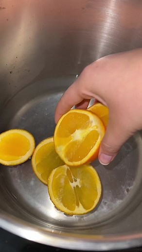 Homemade Apple Cider Recipe - Delicious Simmer Pot Cider