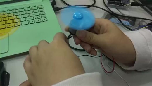 Mixly-继电器控制直流电机