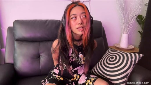 FUCK this kind of hypno is the besttt huge props to this creator, everything he puts out is gold.DEFINITELY go follow him! 🌀😖💕