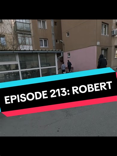 Robert, un pedo de 45 de ani din Arad, incerca sa ademeneasca mai multi baietei la el acasa. Din pacate pentru el, in ziua de azi tot mai multi copii sunt informati cu privire la pradatorii din mediul online, asa ca Robert al nostru a picat el in capcana. Disponibil pe YouTube