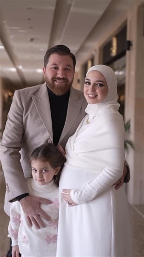 ‎نرمين كعدان nermen kaadan‎ on Instagram‎: "Faris #babyshower ✨🤍 اللهم أني أسألك كما رزقتني الحمل أن ترزقني حفظه وأن تحفظه وتجعله معافى بتمام الخلقة ووافر الصحة Photographer @anan_alhussainy Event planer @farah___omran Cake @cakefake1239 Cookies @sweetsshop.sy Restaurant @velador.damas Dress by me"‎