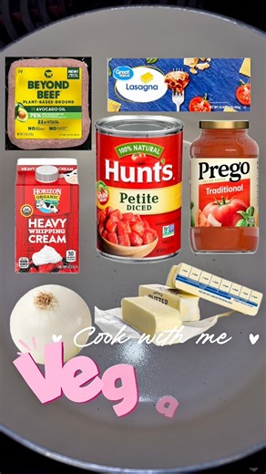 My spin on the “viral” lasagna soup 😝 (vegan ofc) #explore #cookwithme #dinnerideas #soupseason | Diamond Jackson-Sanders