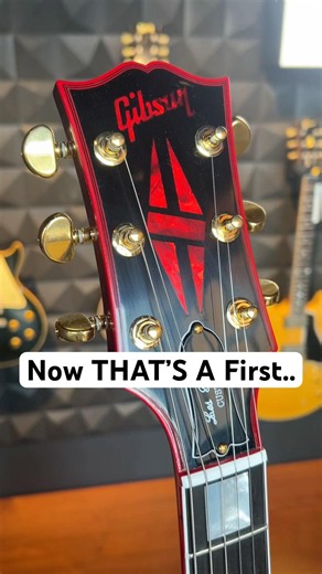 Candy Apple Gibson Les Paul Custom! Wow! 😍 #gibson #lespaul #lespaulcustom #red #newguitar #fyp