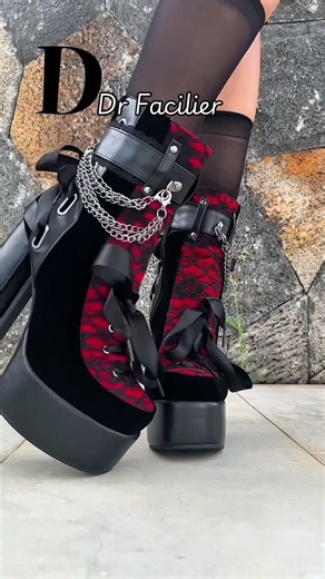 Which one did you get ? 👀 #disney #disneyheels #princess #villains