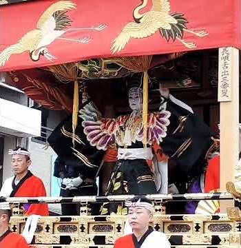 秩父夜祭。宮地屋台。屋台上での曳き踊り。2025/12/3 #祭り #秩父夜祭 #山車巡行 #山車 #秩父屋台囃子