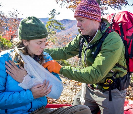 Advanced Wilderness First Aid (AWFA) Certification Course | NOC