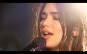 Dua Lipa - New Love (live) _ Box Upfront with got2b