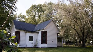 If The Walls Of Willows Weep Could Talk, What Would They Say Willows Weep | A True Haunted House in the Heartland of America The History Channel show 'The UnXplained' called Willows Weep the Most EVIL House in America in it's very first episode. Go Watch the Entire Documentary at: https://www.scarenetwork.tv/details/5/1/false #willowsweep #evilhouse #hauntedhouse #mostevilhouseinamerica #scary | ScareNetwork.tv