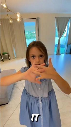 Magic bird finger trick